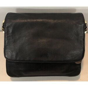 Carriage House Black Leather Shoulder Messenger Bag Handbag